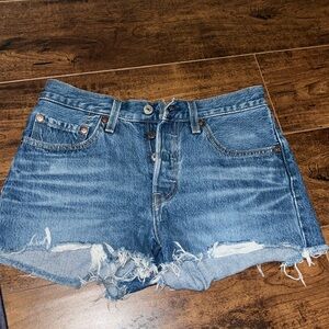 Levi shorts